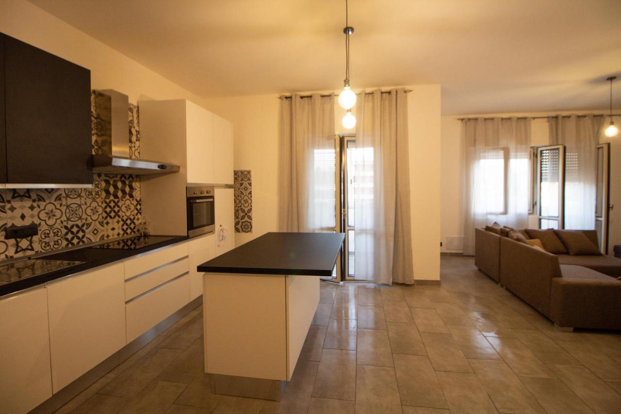 Casa Vacanze Casetta Grande Porto Torres Exterior photo